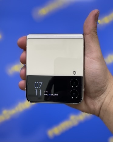 Samsung Galaxy Z Flip 3 5G