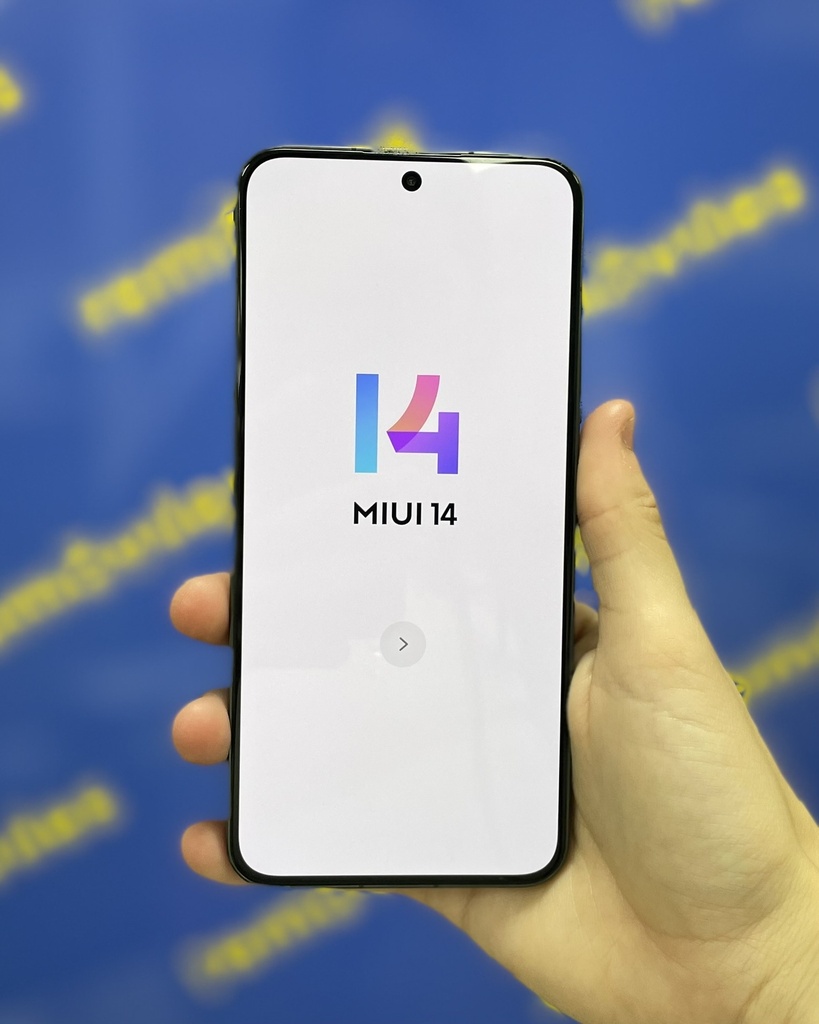 Xiaomi 13