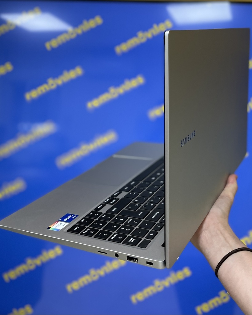 Samsung Galaxy Book 2