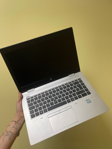 Portátil HP 640 G5 + Smartphone ( Sólo TikTok )
